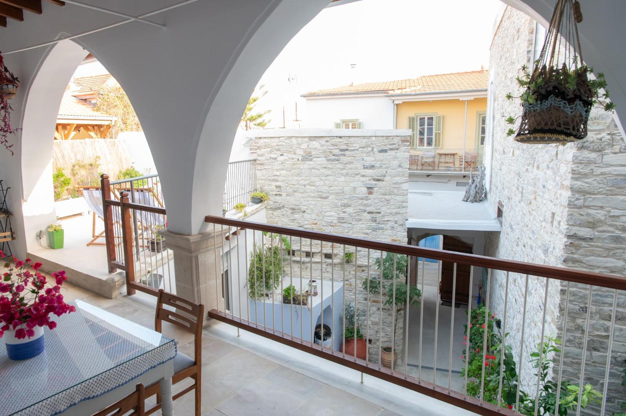 7kamares Country house *